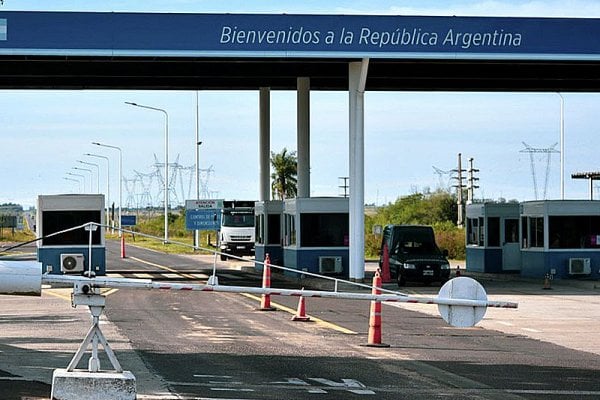 Semana Santa | Habilitan el cruce fronterizo entre Argentina y Paraguay por Corrientes: días y horarios